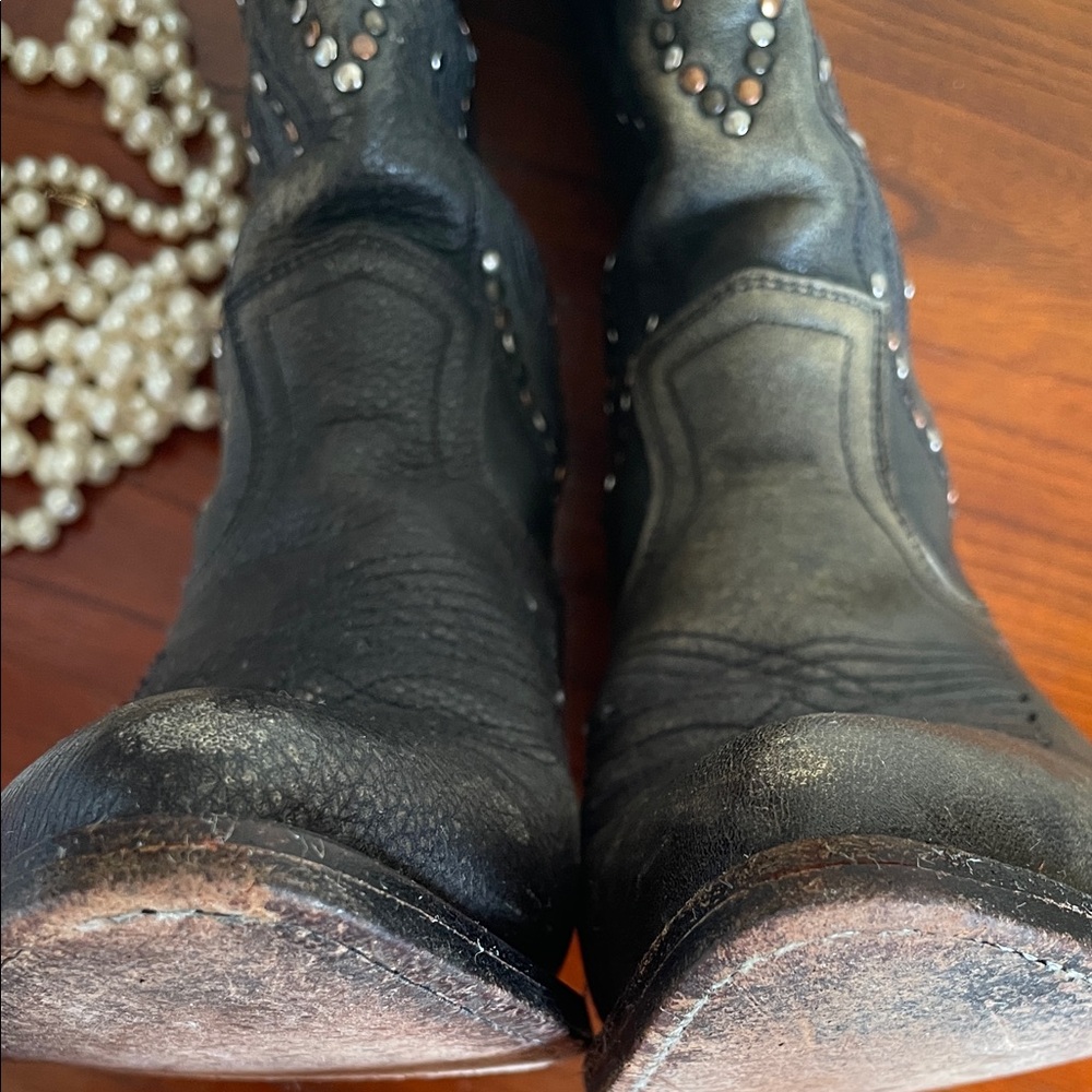 Frye Billy Dark Gray Studded Cowboy Boots Sz 6 - Picture 11 of 14